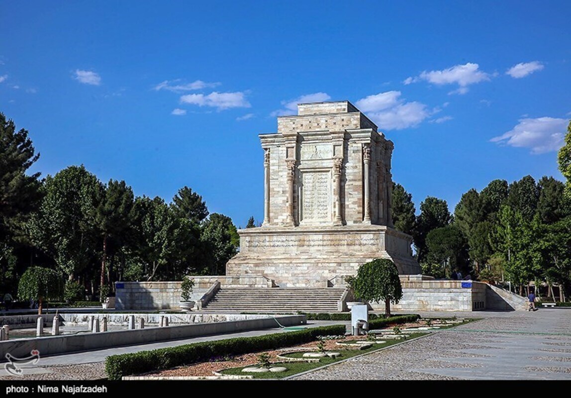  روز بزرگداشت فردوسی