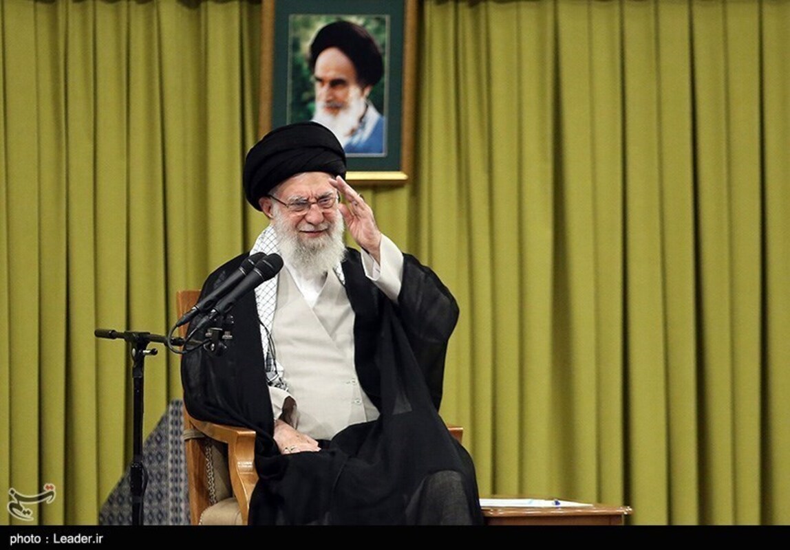 دیدار معلمان با رهبری