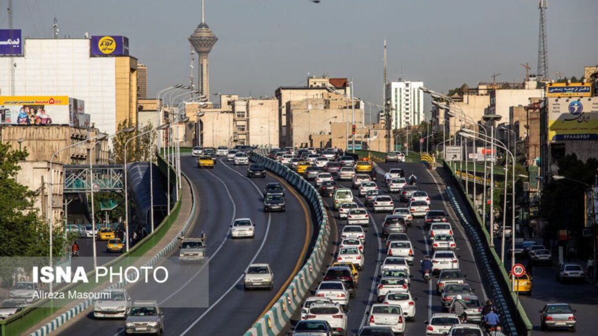 تهران راس ساعت ۶:۰۰ صبح