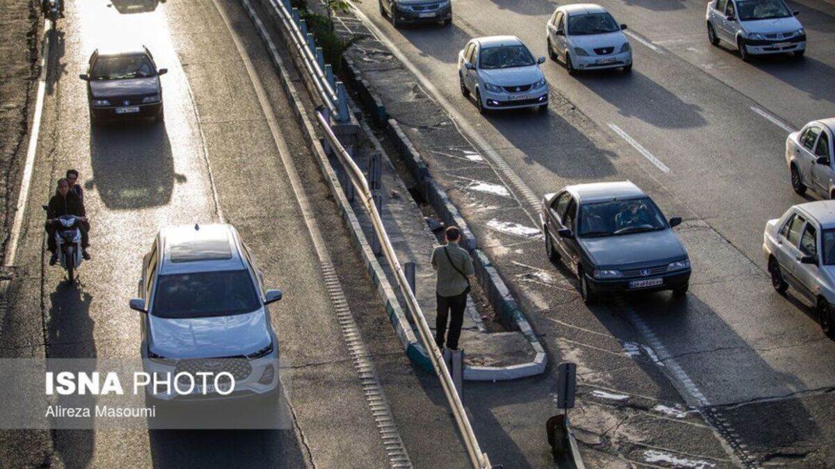 تهران راس ساعت ۶:۰۰ صبح