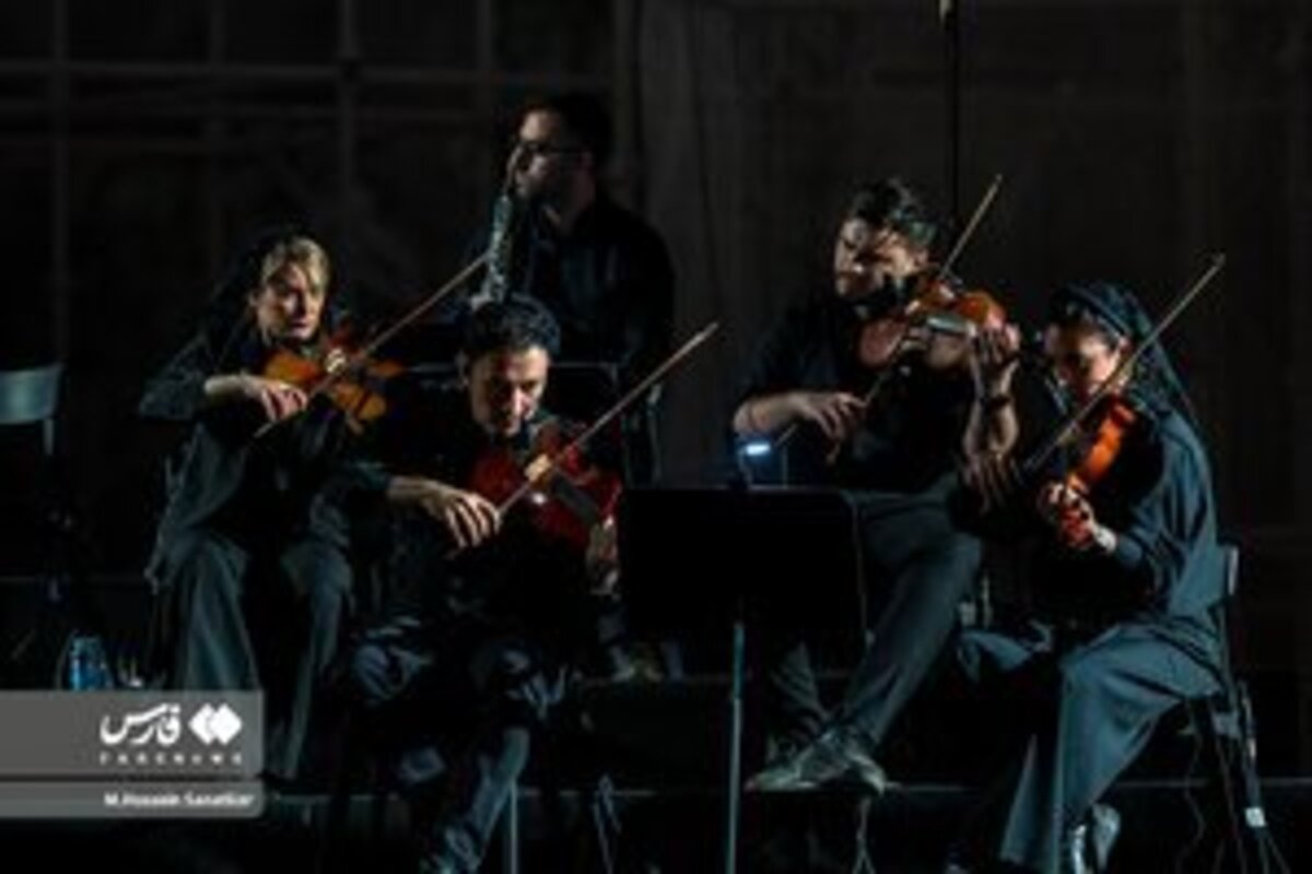 اولین شب کنسرت علیرضا قربانی در ورزشگاه آزادی