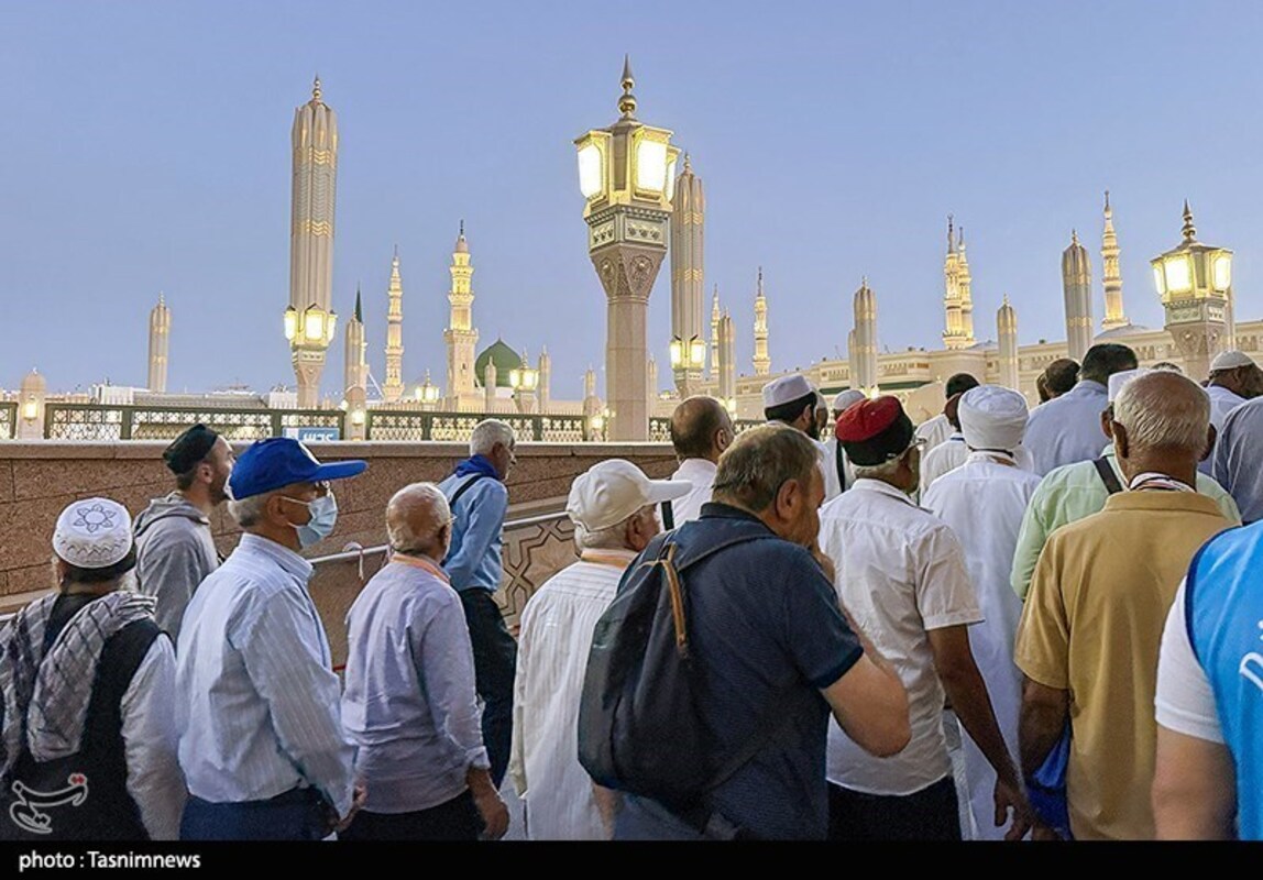 حال و هوای قبرستان بقیع