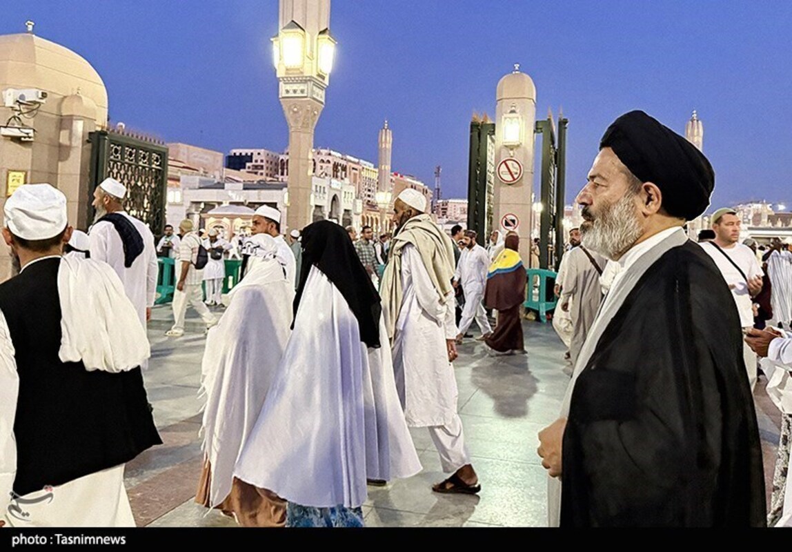 حال و هوای قبرستان بقیع