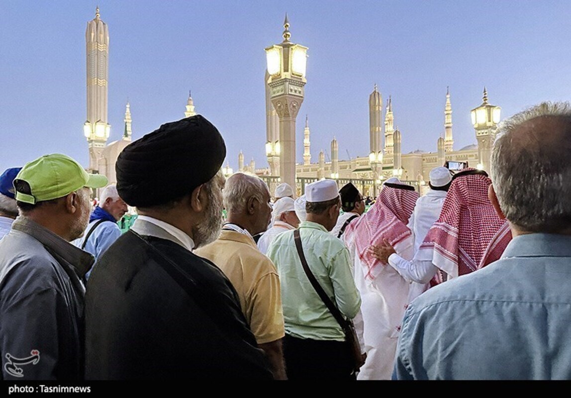 حال و هوای قبرستان بقیع