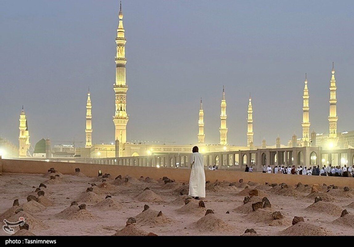 حال و هوای قبرستان بقیع