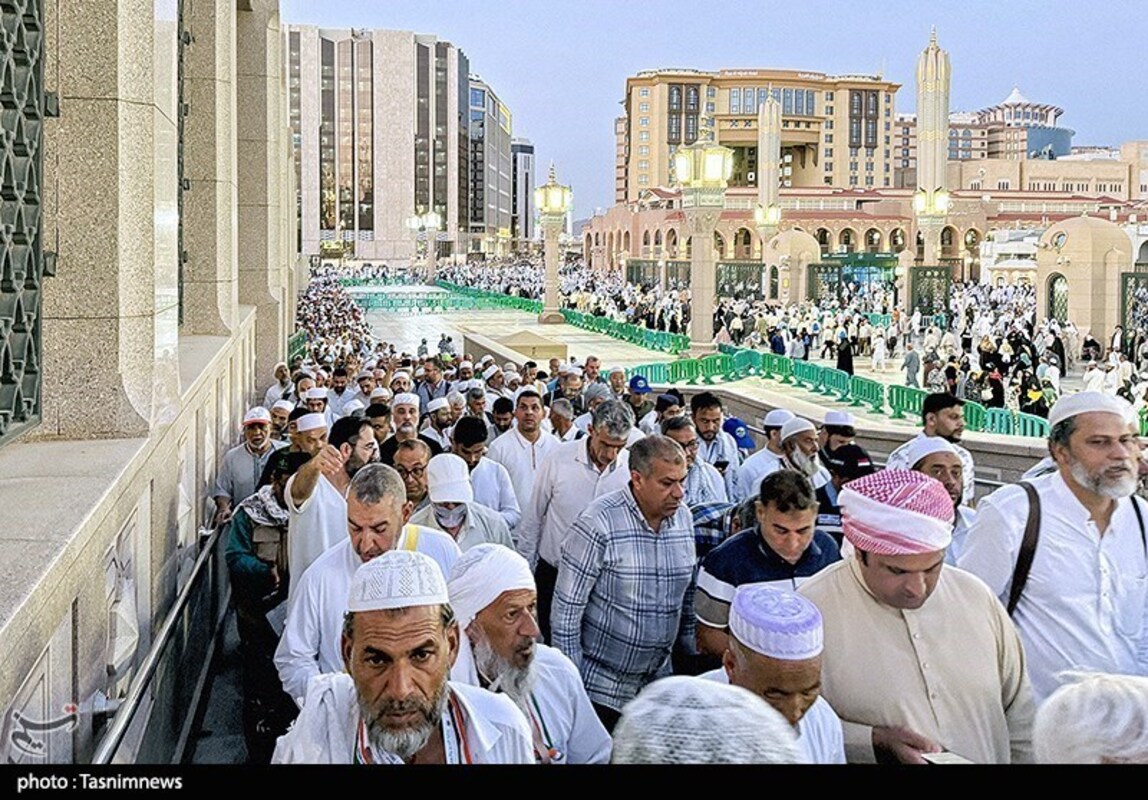 حال و هوای قبرستان بقیع