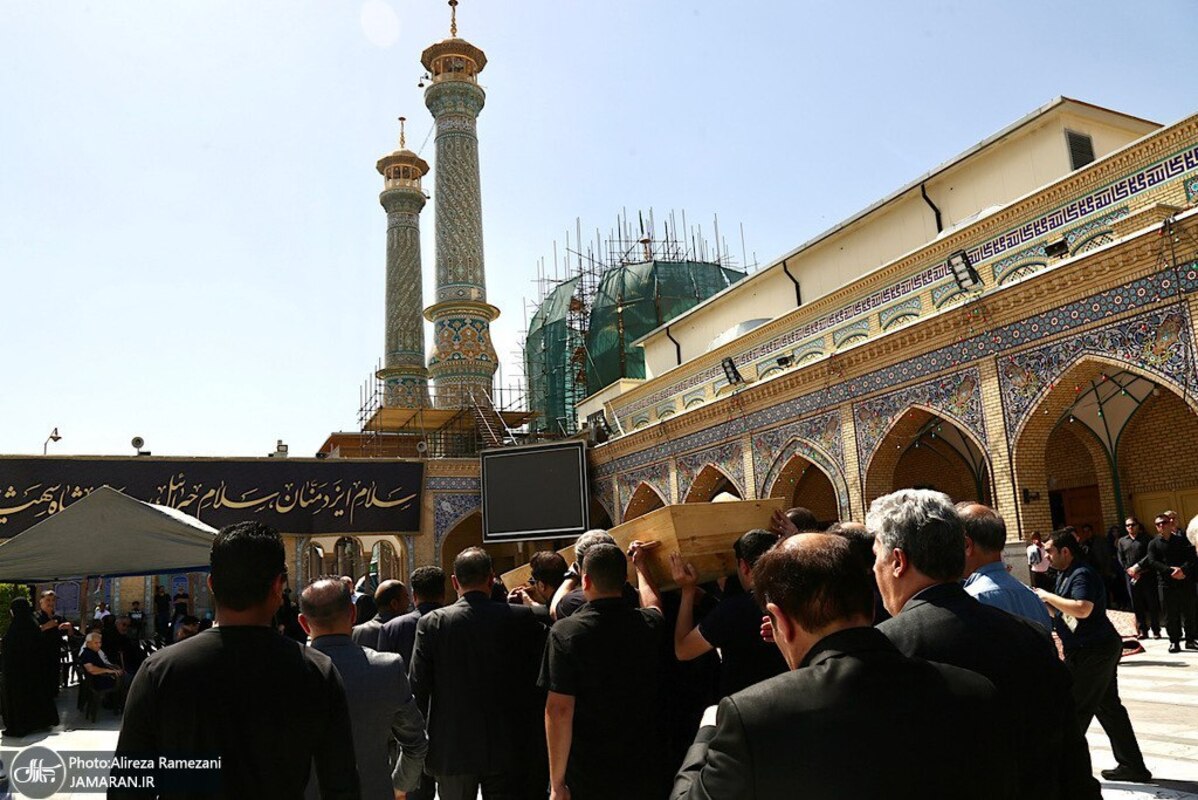 عکس/  مراسم تشییع برادر آیت الله هاشمی رفسنجانی (ره)