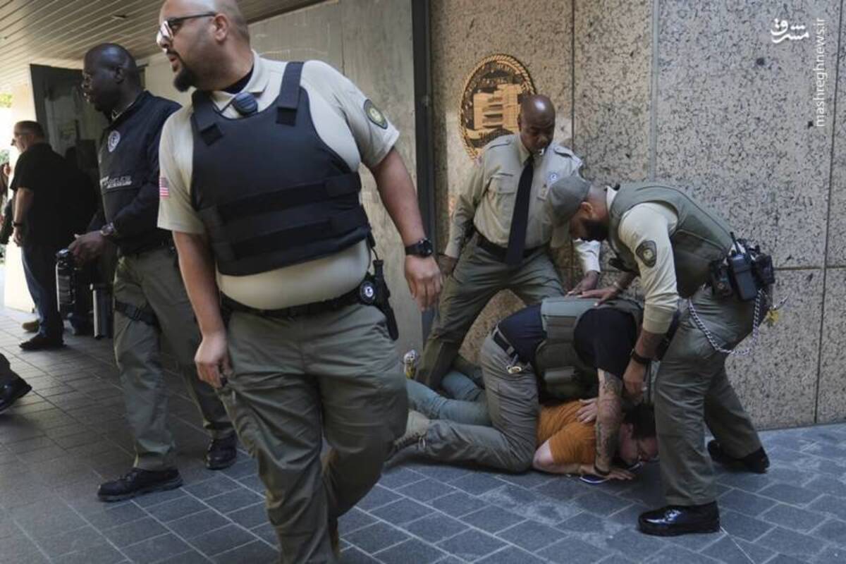 اعتراضات ضدمهاجرتی خشونت‌آمیز در آمریکا