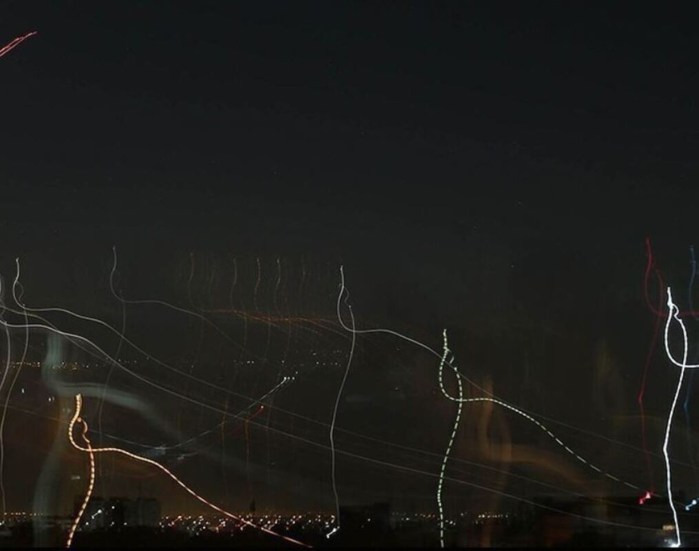 عکس/ فعالیت پدافند هوایی علیه اهداف متخاصم در آسمان تهران 