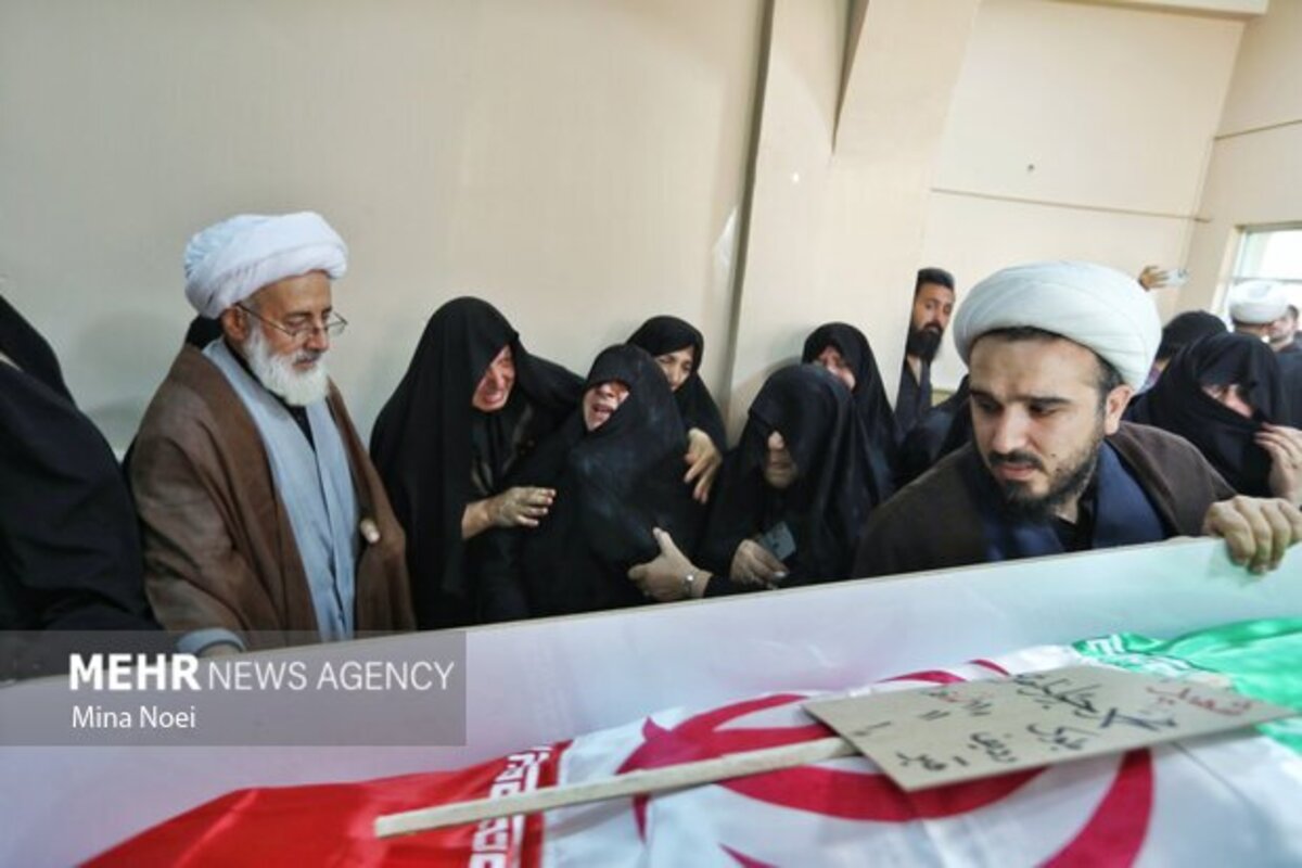 تشییع پیکر مطهر شهدای حملات اخیر اسرائیل در تبریز