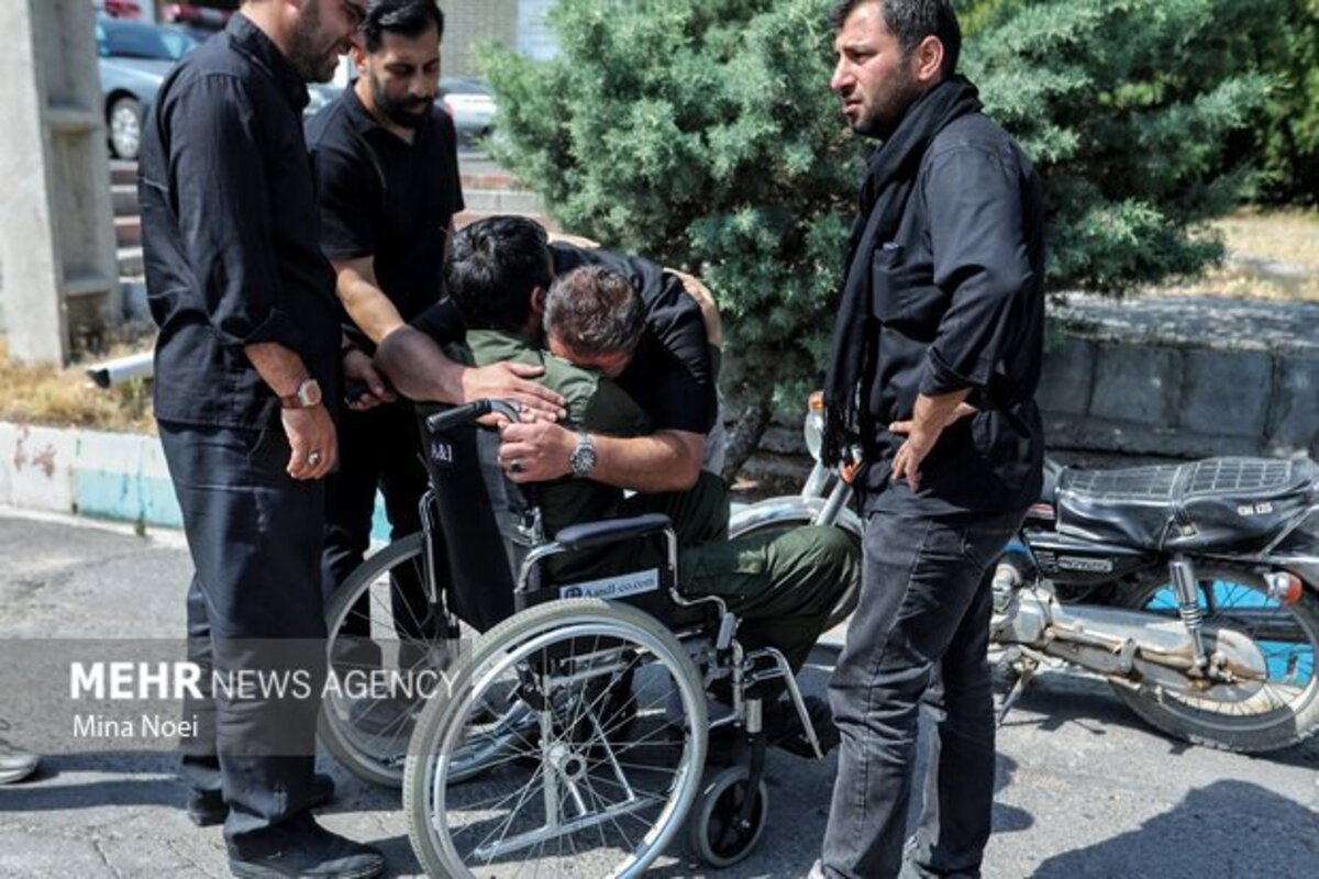 تشییع پیکر مطهر شهدای حملات اخیر اسرائیل در تبریز