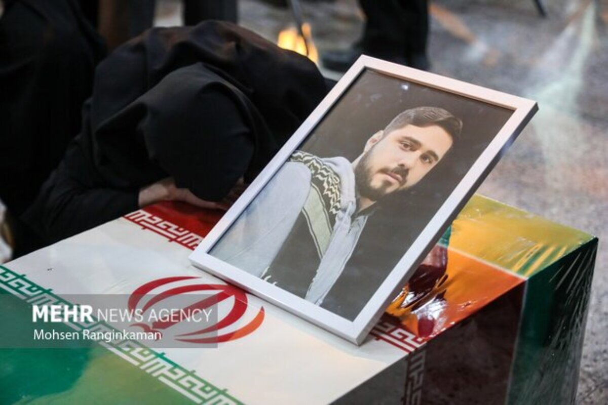 تشییع و تدفین پیکر شهدای حملات اسرائیل در تهران