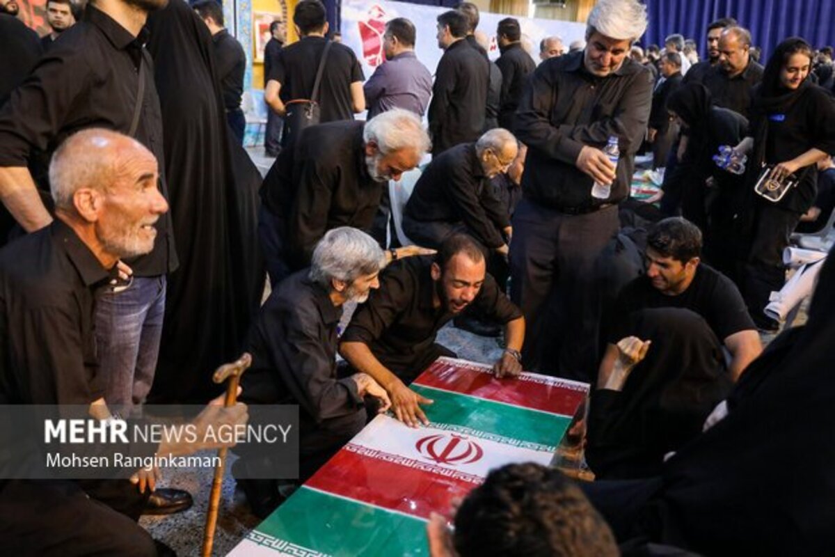 تشییع و تدفین پیکر شهدای حملات اسرائیل در تهران