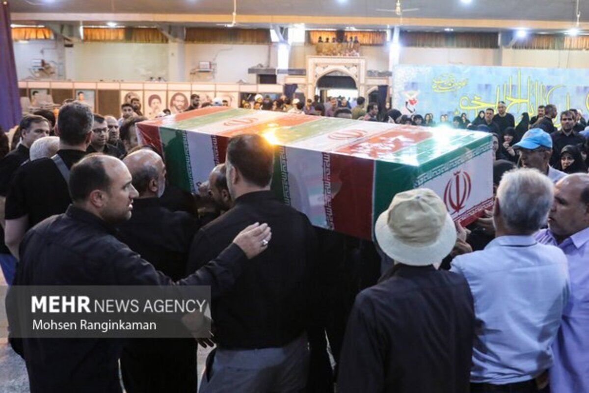 تشییع و تدفین پیکر شهدای حملات اسرائیل در تهران