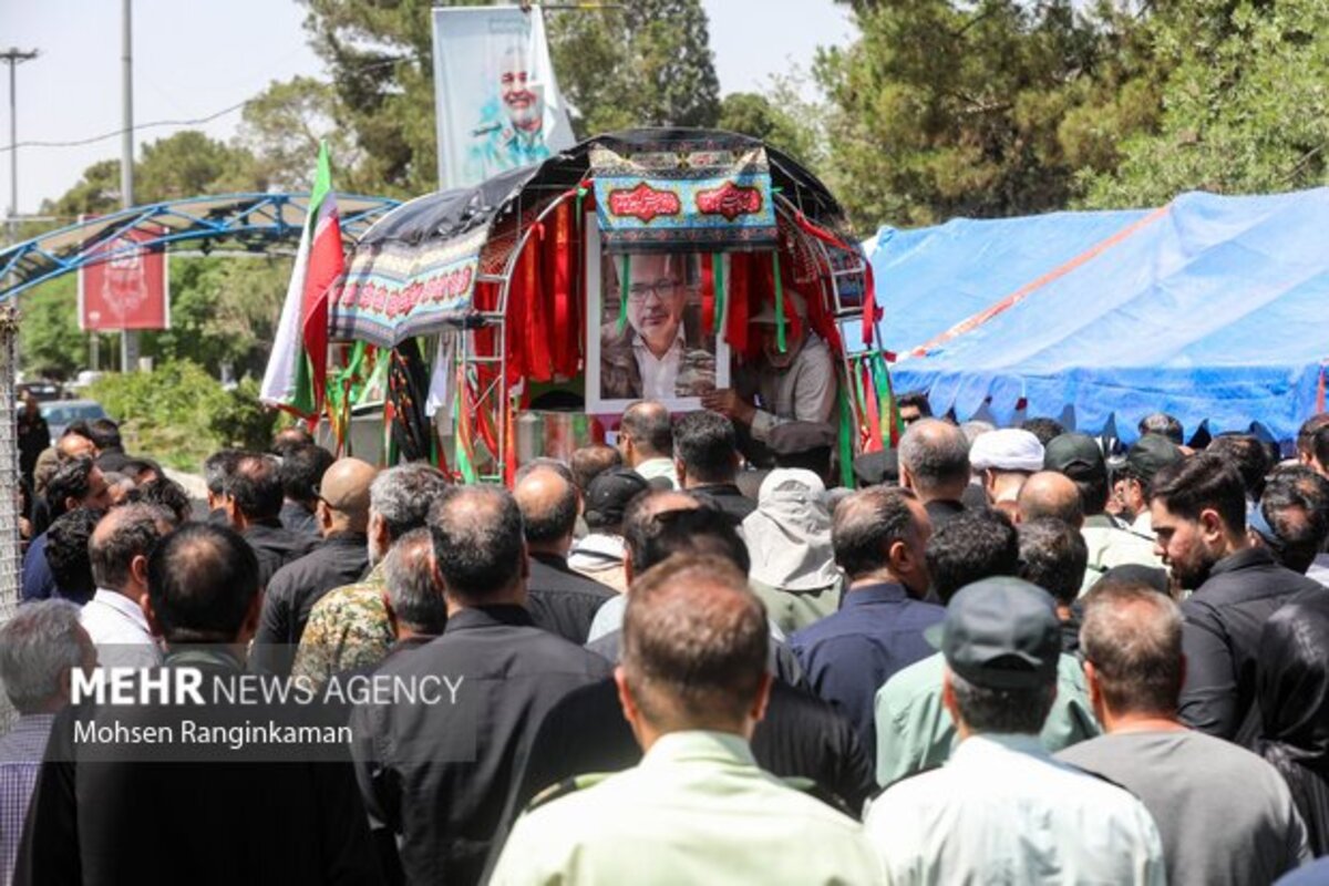 تشییع و تدفین پیکر شهدای حملات اسرائیل در تهران