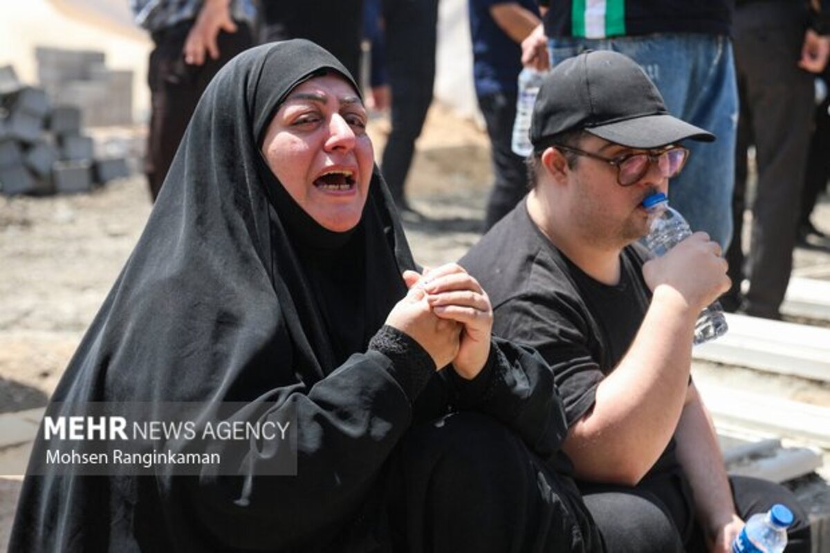 تشییع و تدفین پیکر شهدای حملات اسرائیل در تهران