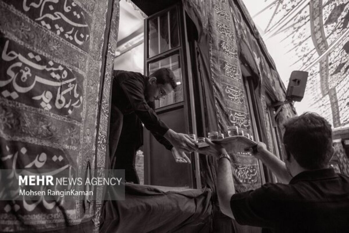 حال و هوای حسینیه سادات اخوی