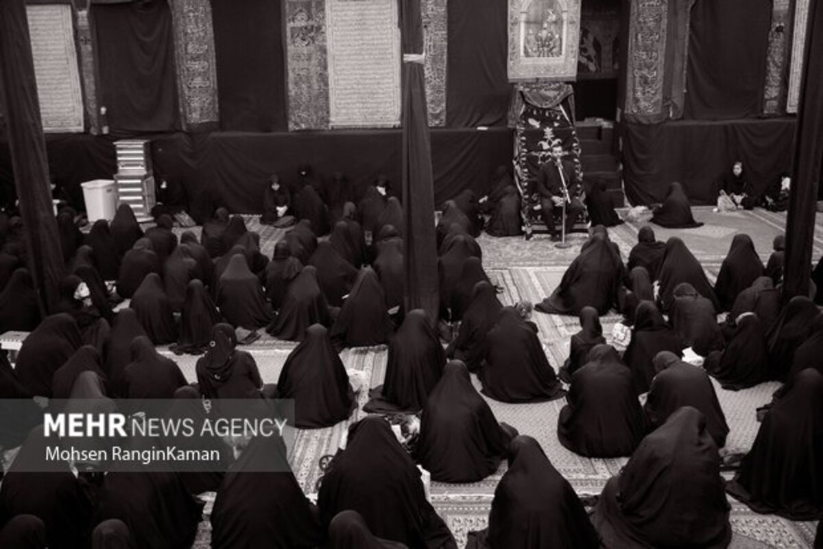 حال و هوای حسینیه سادات اخوی