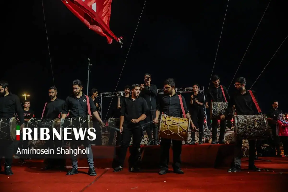 رویداد آیینی محرم شهر در میدان آزادی