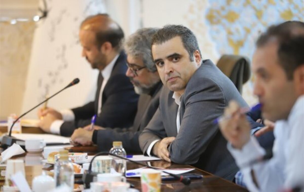 نشست هم‌اندیشی مدیران و سردبیران رسانه‌های سراسری 