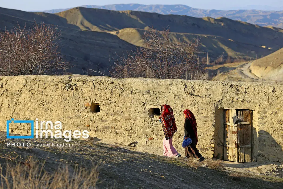 قصه‌های رنگین ابریشم جرگلان از تار تا تبار