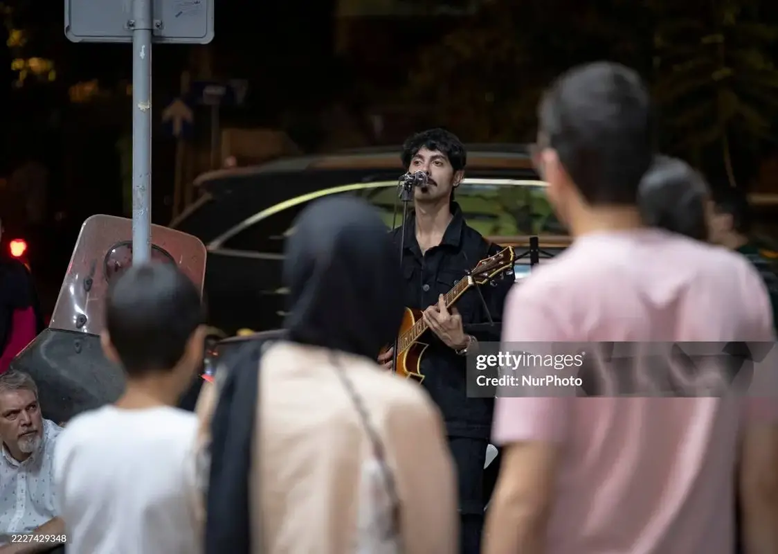 تهران روایت یک روز با اشعه فرابنفش بالا