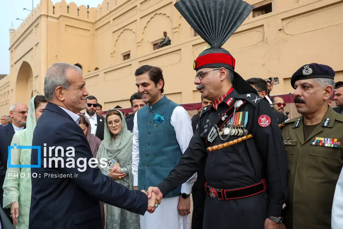 اولین روز سفر پزشکیان به پاکستان