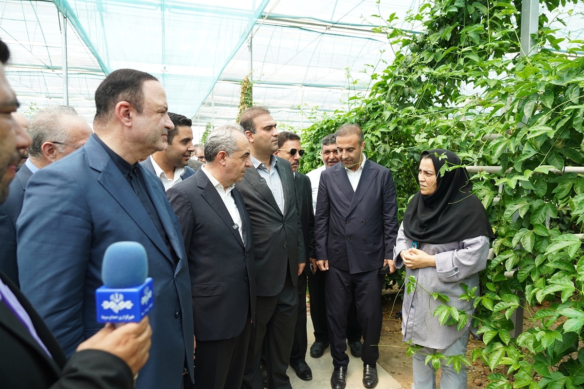 بازدید دبیر شورایعالی مناطق آزاد کشور و استاندار آذربایجان شرقی از پروژه گوزل طبیعت ارس