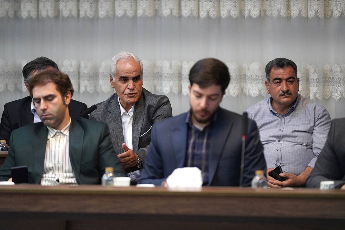 دبیر شورایعالی مناطق آزاد