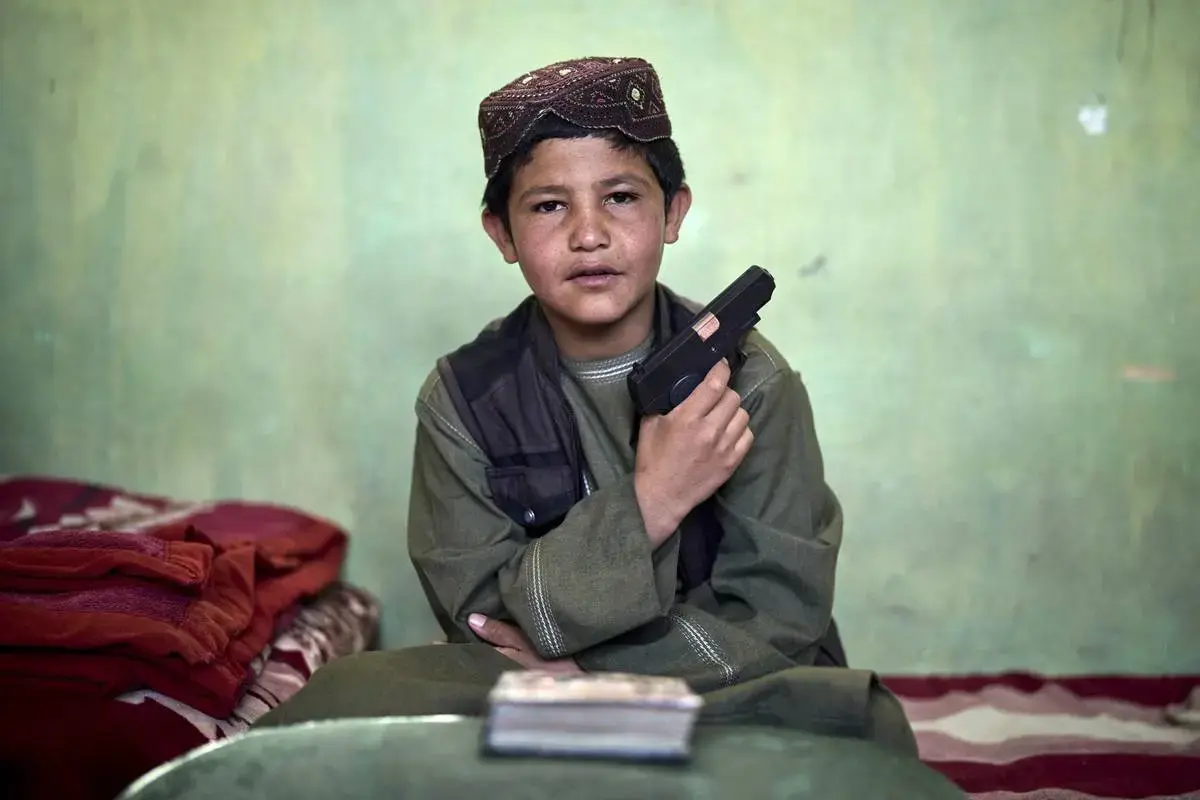 نگاهی به حضور کودکان افغان در مدارس دینی