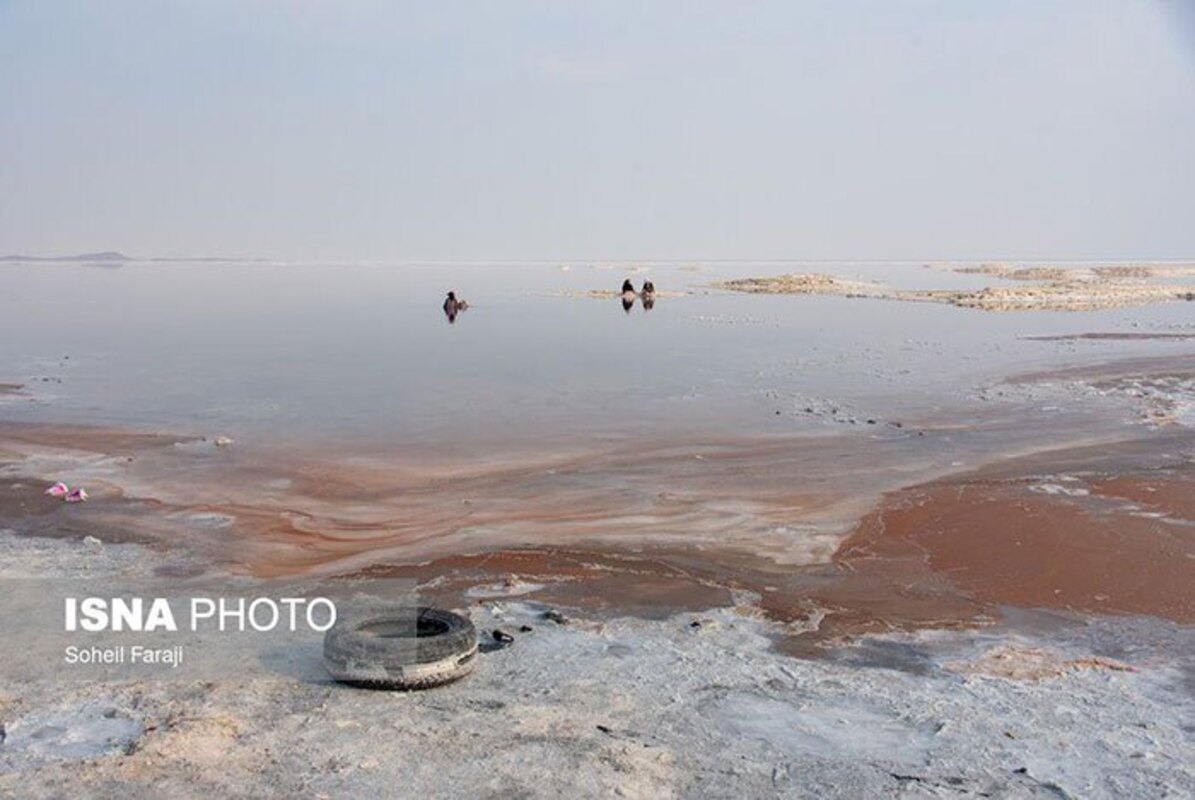 دریاچه ارومیه در آستانه خشکی کامل