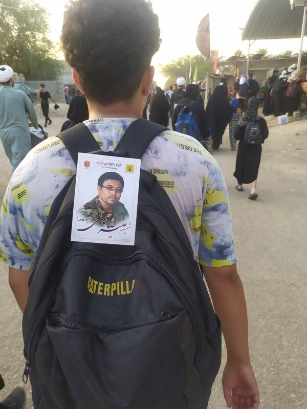 عکس/ وقتی کوله‌های زائران اربعین زبان باز می کنند