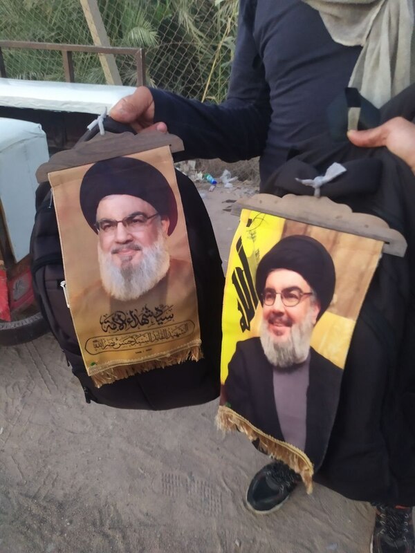 عکس/ وقتی کوله‌های زائران اربعین زبان باز می کنند