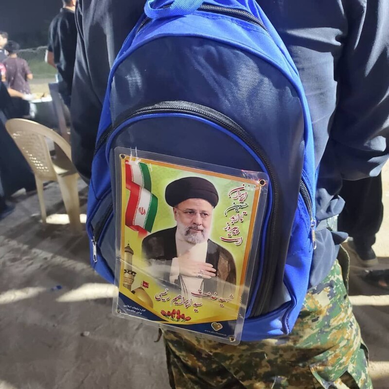 عکس/ وقتی کوله‌های زائران اربعین زبان باز می کنند