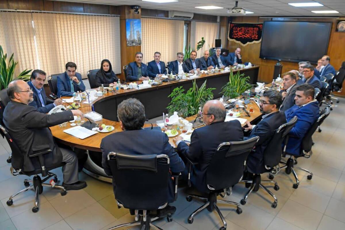 امضای تفاهم‌نامه همکاری میان پتروشیمی خلیج‌فارس و بانک رفاه/ تأمین مالی طرح‌های صنایع پلیمر گچساران و پتروشیمی دهدشت در اولویت اول همکاری