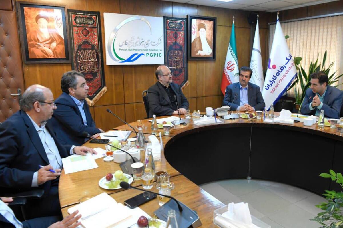 امضای تفاهم‌نامه همکاری میان پتروشیمی خلیج‌فارس و بانک رفاه/ تأمین مالی طرح‌های صنایع پلیمر گچساران و پتروشیمی دهدشت در اولویت اول همکاری