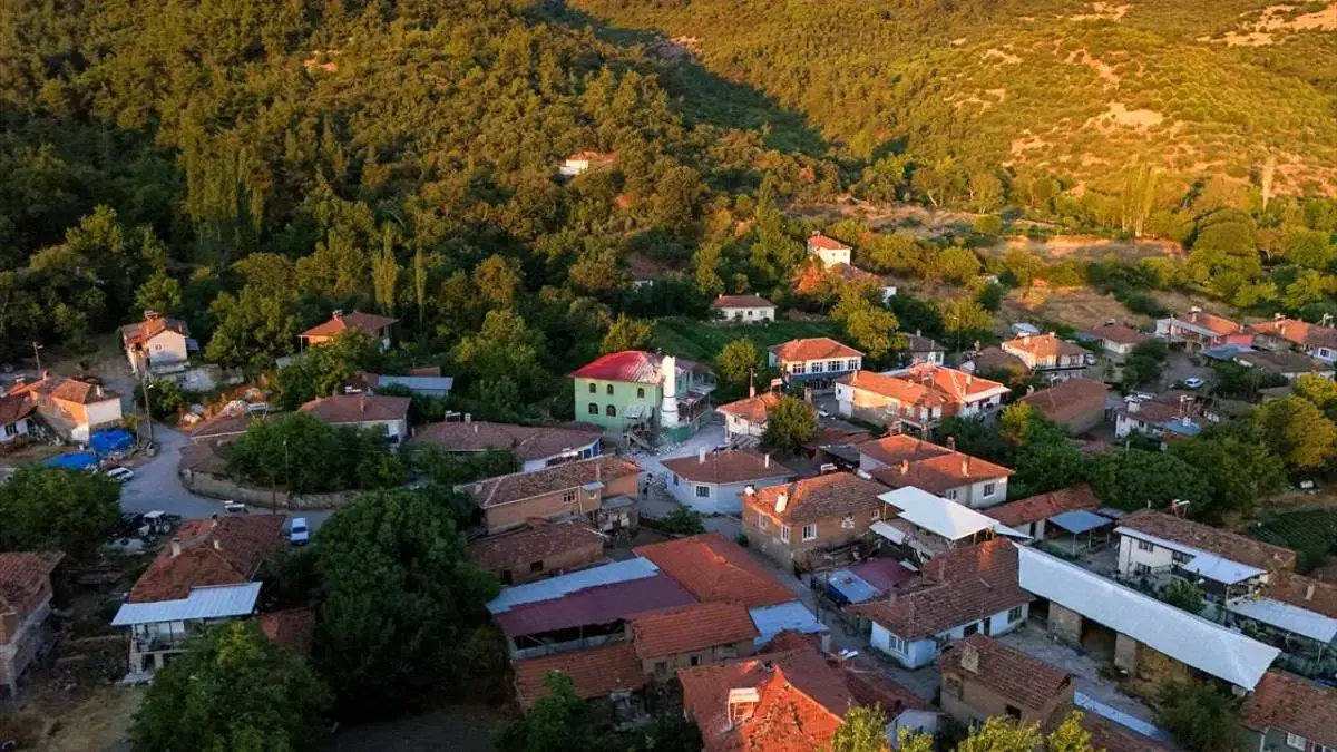 ویرانی‌های سهمگین زلزله در بالیکسیر ترکیه