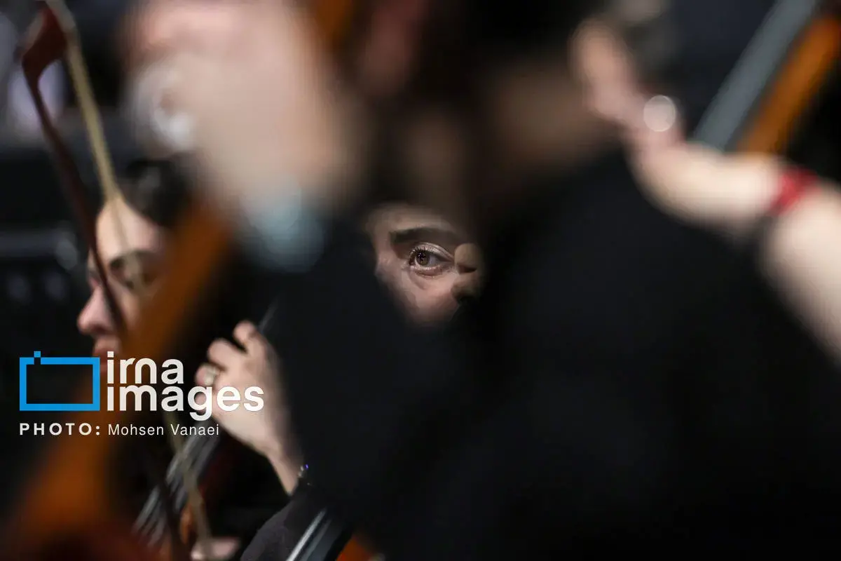 کنسرت نامیرا در تالار وحدت