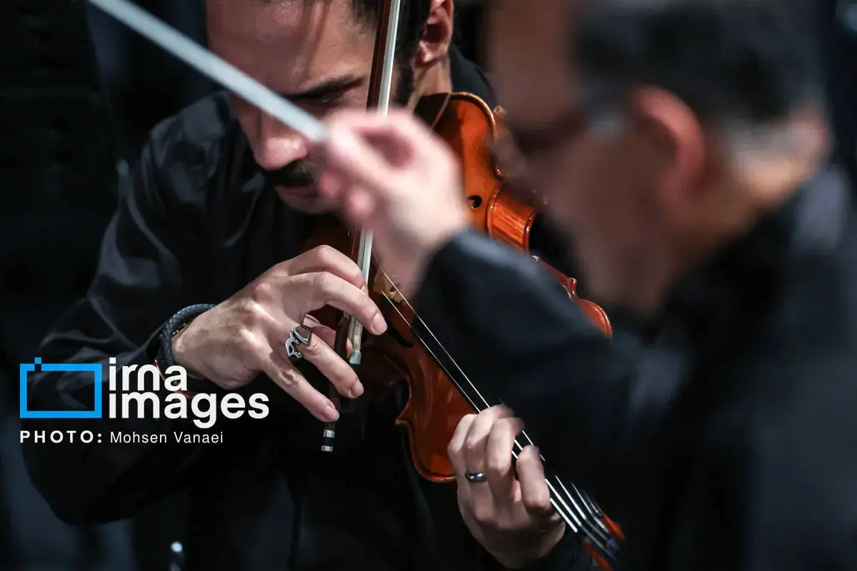 کنسرت نامیرا در تالار وحدت