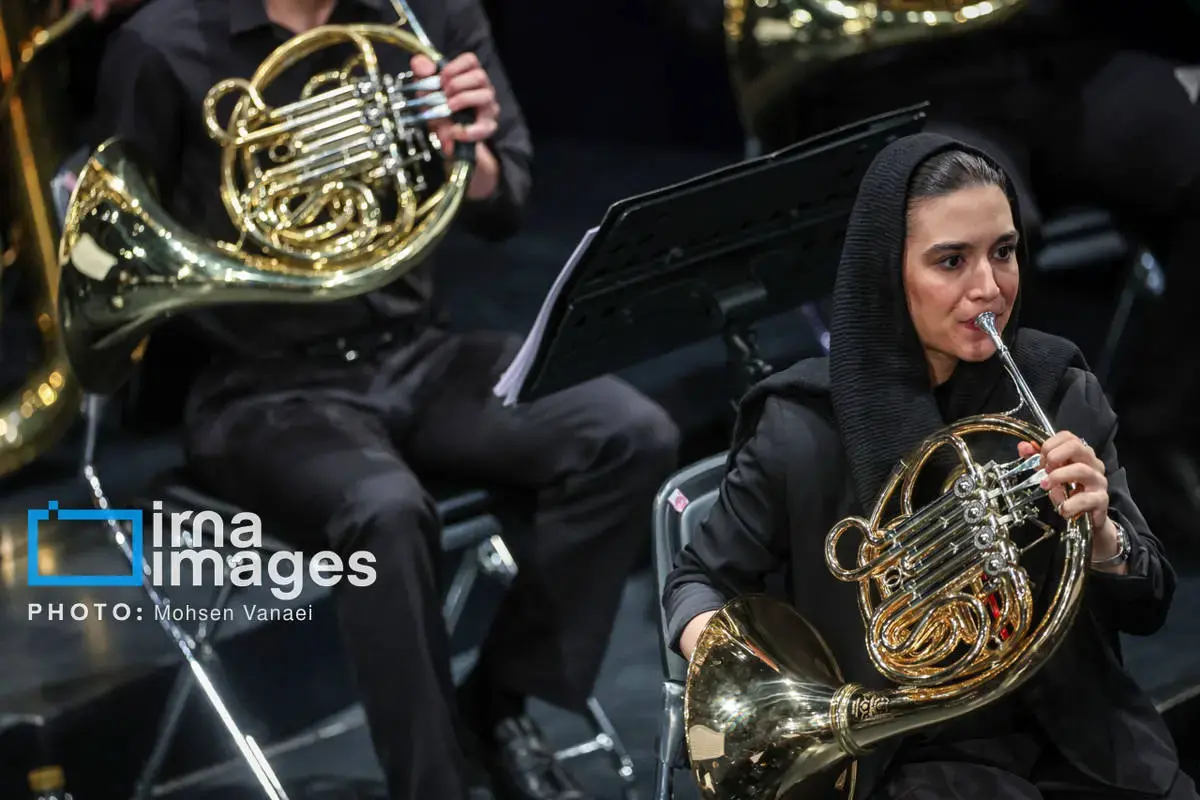 کنسرت نامیرا در تالار وحدت