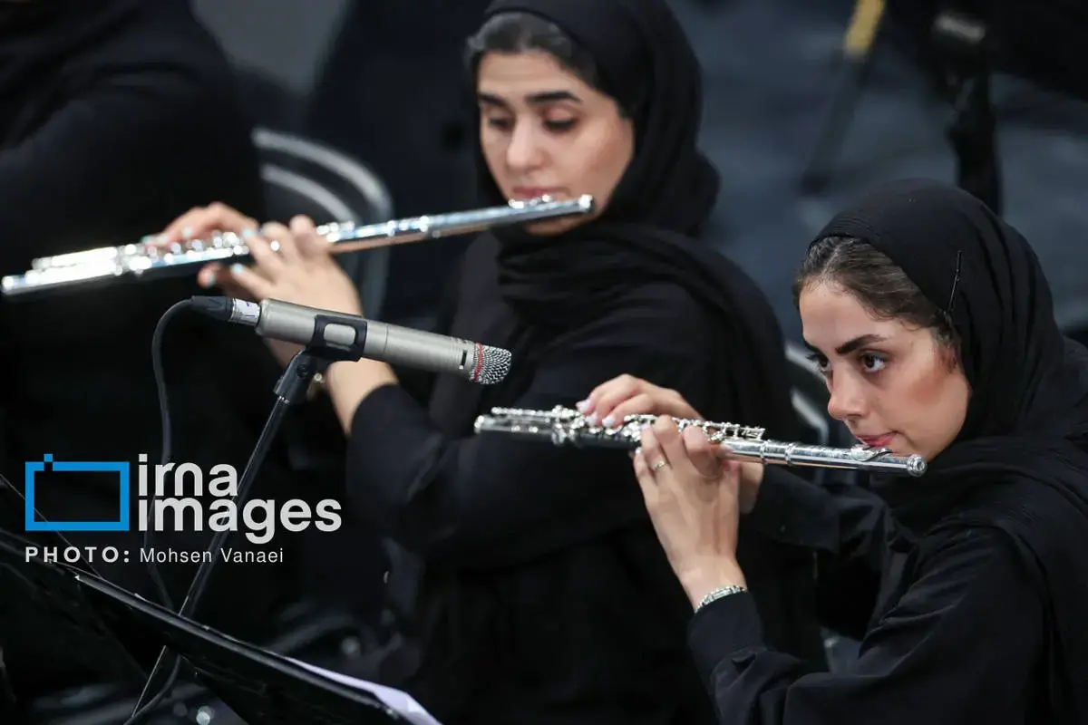 کنسرت نامیرا در تالار وحدت