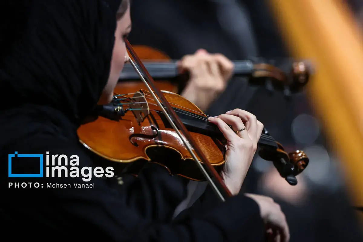 کنسرت نامیرا در تالار وحدت