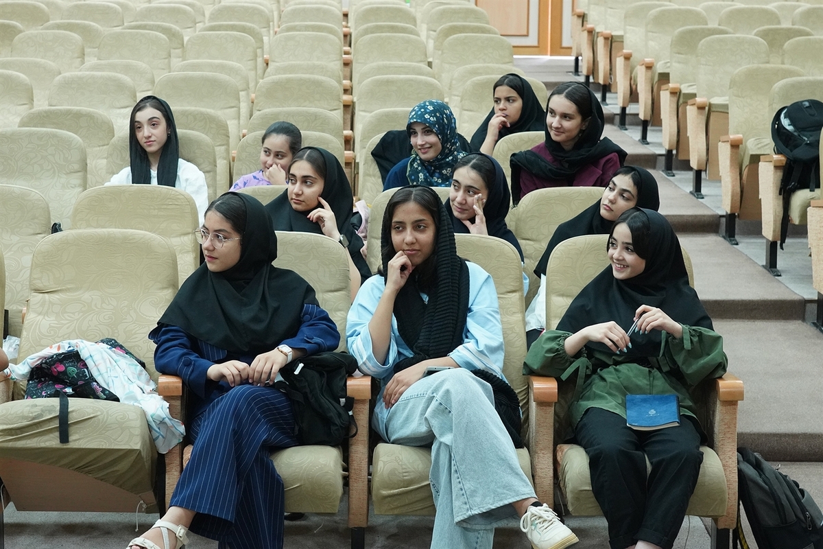 کارگاه بازیگر شو در منطقه آزاد ارس برگزار شد