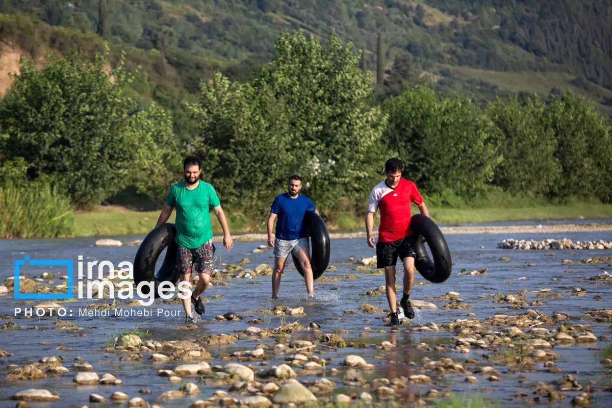 خنکای آب‌تنی در گرمای تابستان