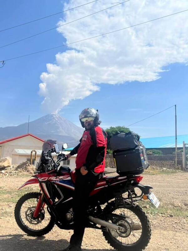 نمایی شگفت انگیز از بخار کردن امروز دماوند