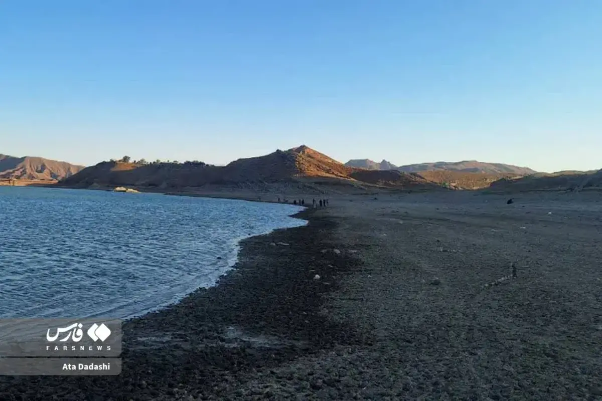 نفس های آخر سد نهند