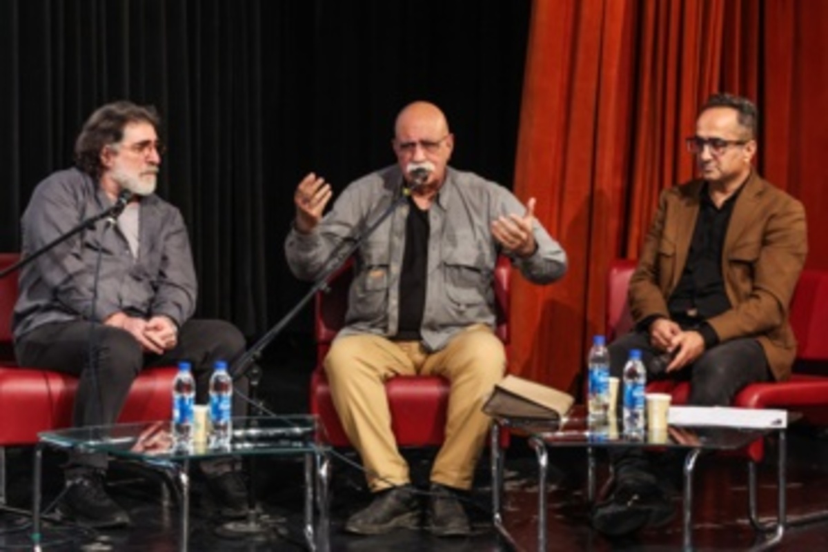 مثِ یک کوه، بلند ... به یاد فرهاد مهراد