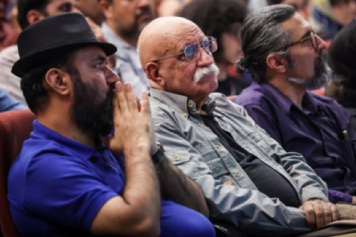 مثِ یک کوه، بلند ... به یاد فرهاد مهراد