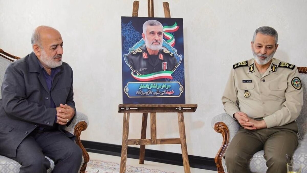 دیدار سرلشکر موسوی با خانواده فرماندهان شهید 