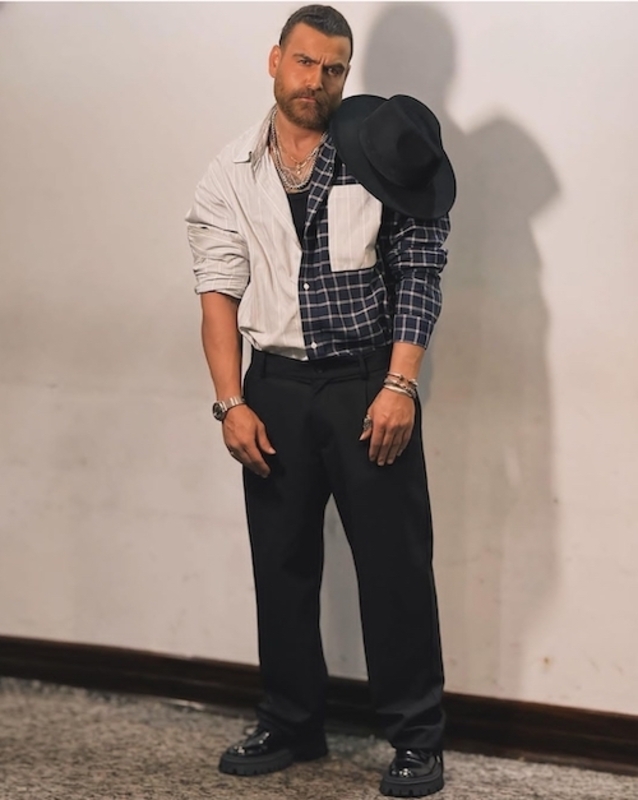 استایل‌های متفاوت معین‌زد با لباس های اجق وجق